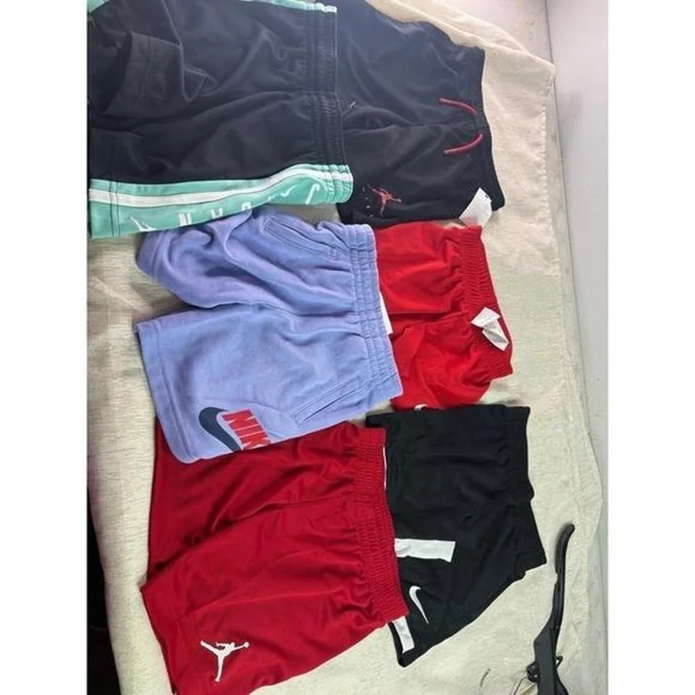 Nike six pairs